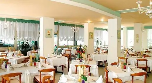 Hotel La Brezza Frontemare Lido di Jesolo Italien