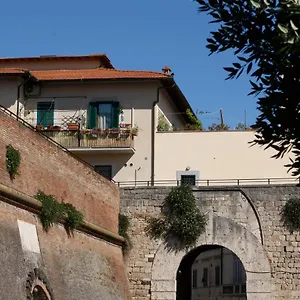 https://the-nest-grosseto.it-tuscanyhotel.com