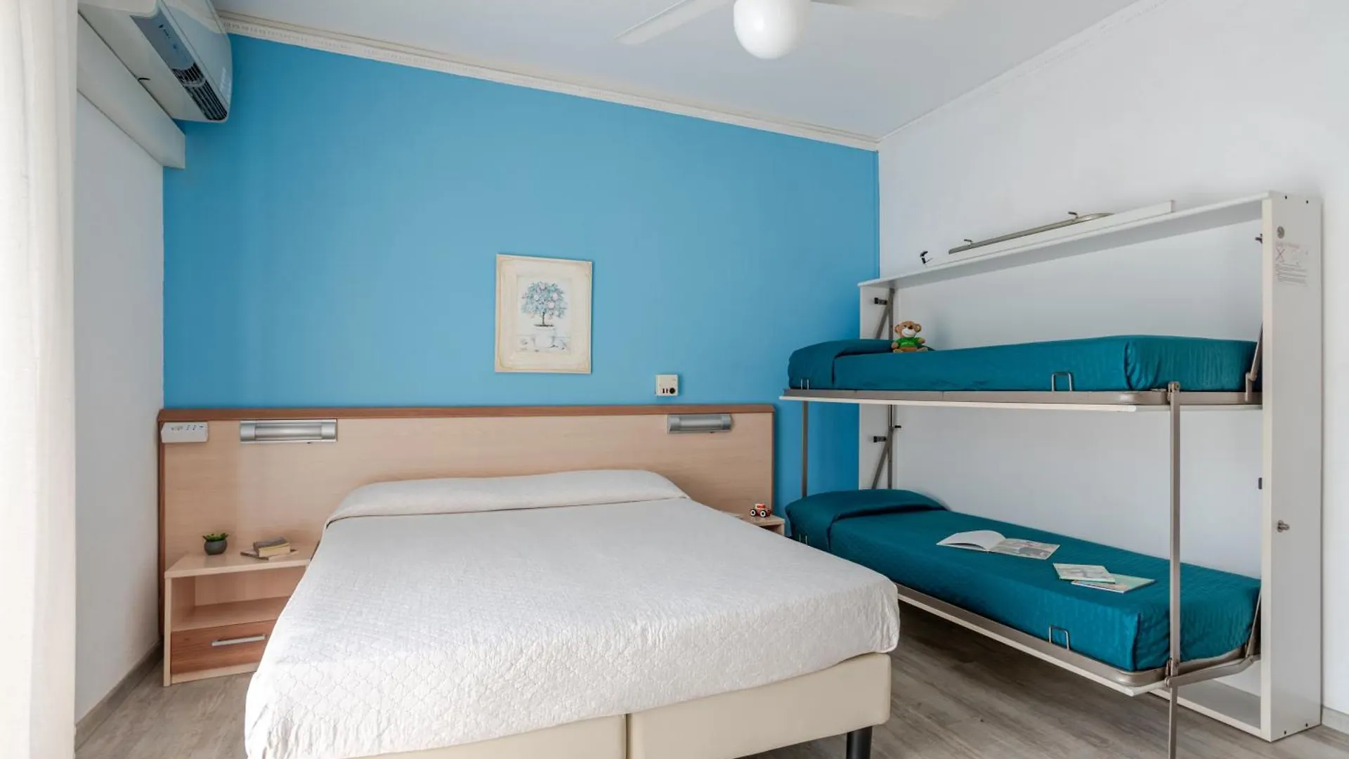 Hotel La Brezza Frontemare Jesolo