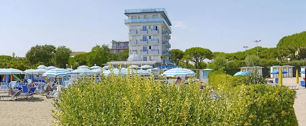 ***  Hotel La Brezza Frontemare Lido di Jesolo Italy