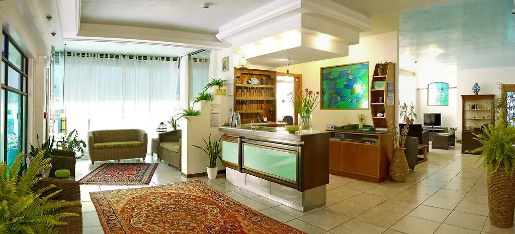 Hotel La Brezza Frontemare Jesolo