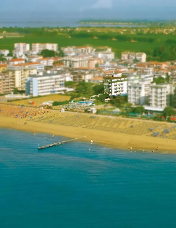 Hotel La Brezza frontemare Lido di Jesolo